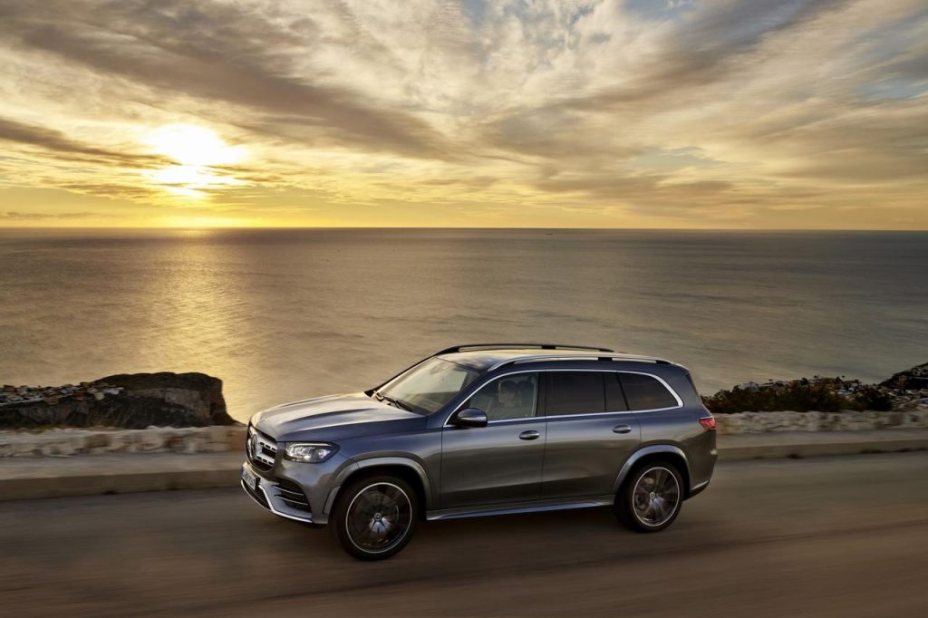 hd-new_york_2019_mercedes_gls_classe_s_surleve_2-14