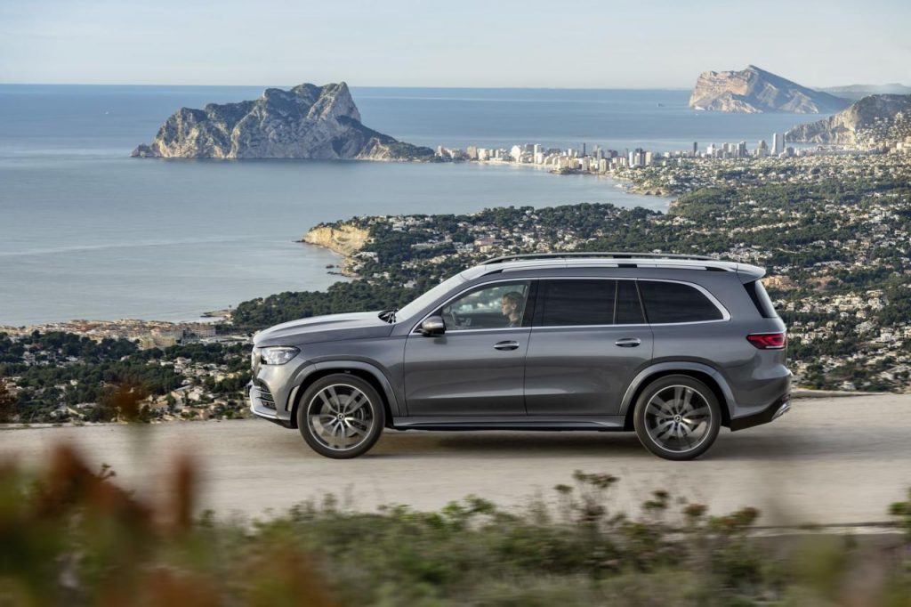 hd-new_york_2019_mercedes_gls_classe_s_surleve_2-25