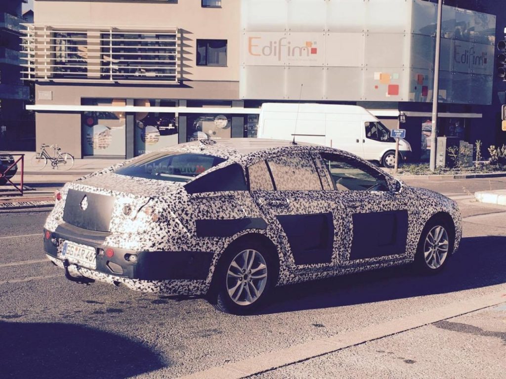 hd-nos_lecteurs_ont_du_talent_ahmet_croise_l_opel_insignia_1