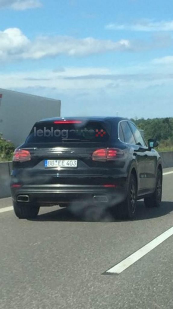 hd-nos_lecteurs_ont_du_talent_christopher_et_le_nouveau_porsche_cayenne_1-1