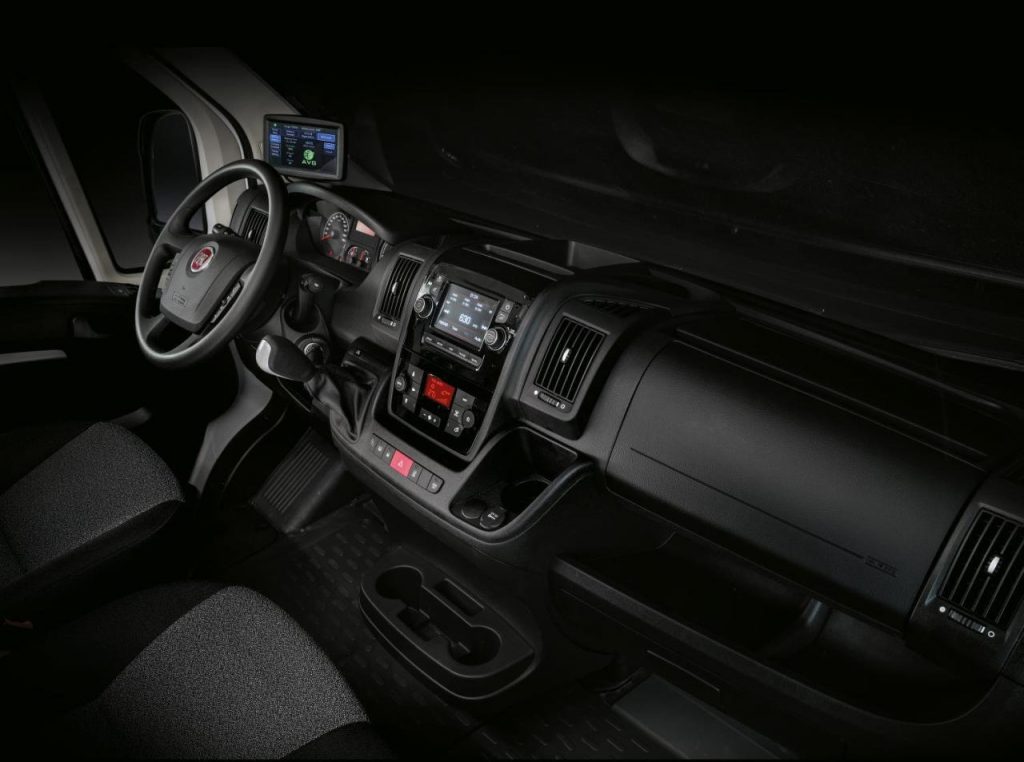 hd-nouveau_fiat_e_ducato_gros_fourgon_lectrique_1-1