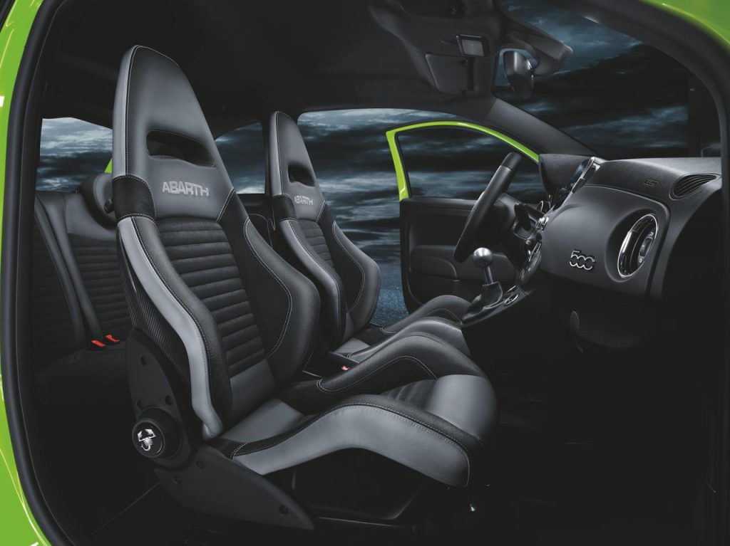 hd-nouveauts_pour_les_abarth_595_1-13