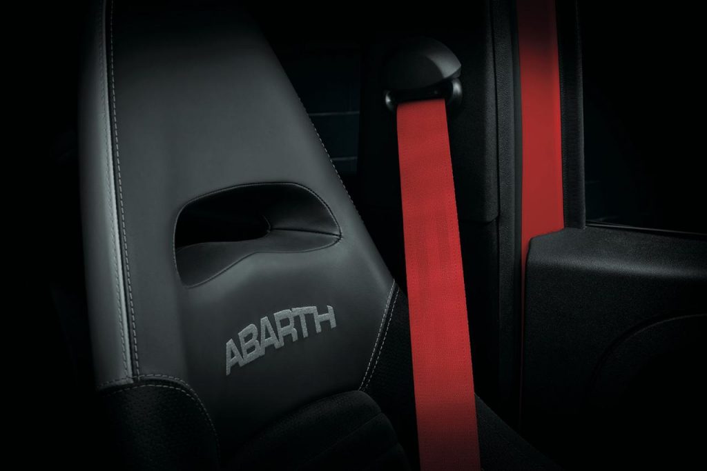 hd-nouveauts_pour_les_abarth_595_1-9