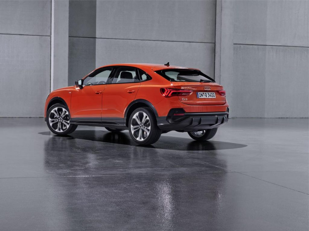 hd-nouvel_audi_q3_sportback_mlange_des_genres_1-27