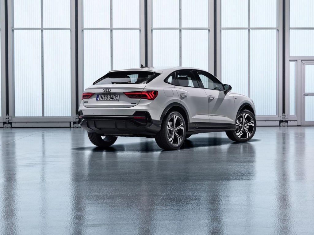 hd-nouvel_audi_q3_sportback_mlange_des_genres_1-46