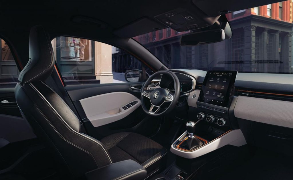hd-nouvelle_renault_clio_5_voil_son_intrieur_1-7