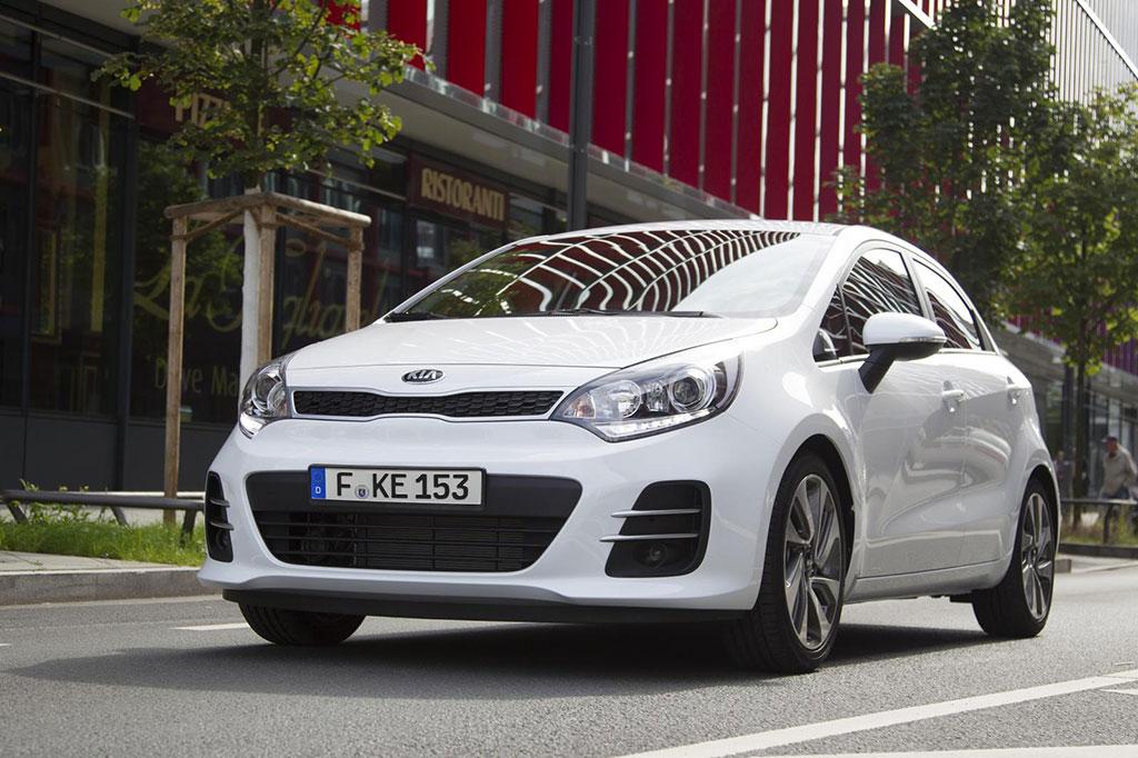 hd-paris_2014_kia_rio_et_venga_1-8