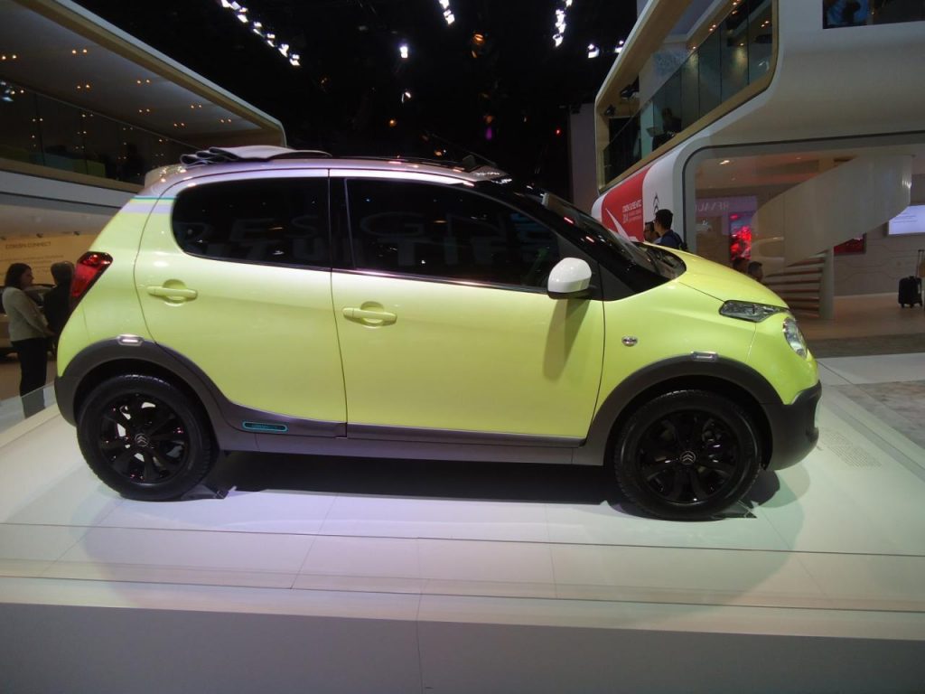 hd-paris_2014_live_citron_c1_urban_ride_1-3