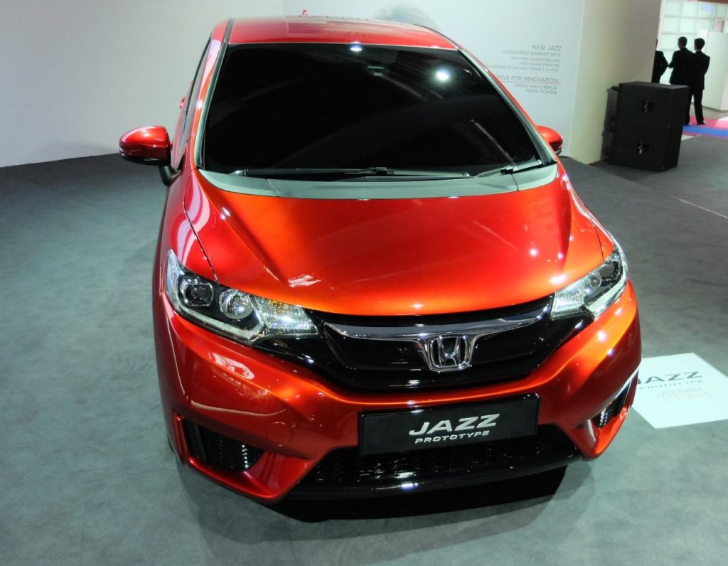 hd-paris_2014_live_honda_jazz_1-6