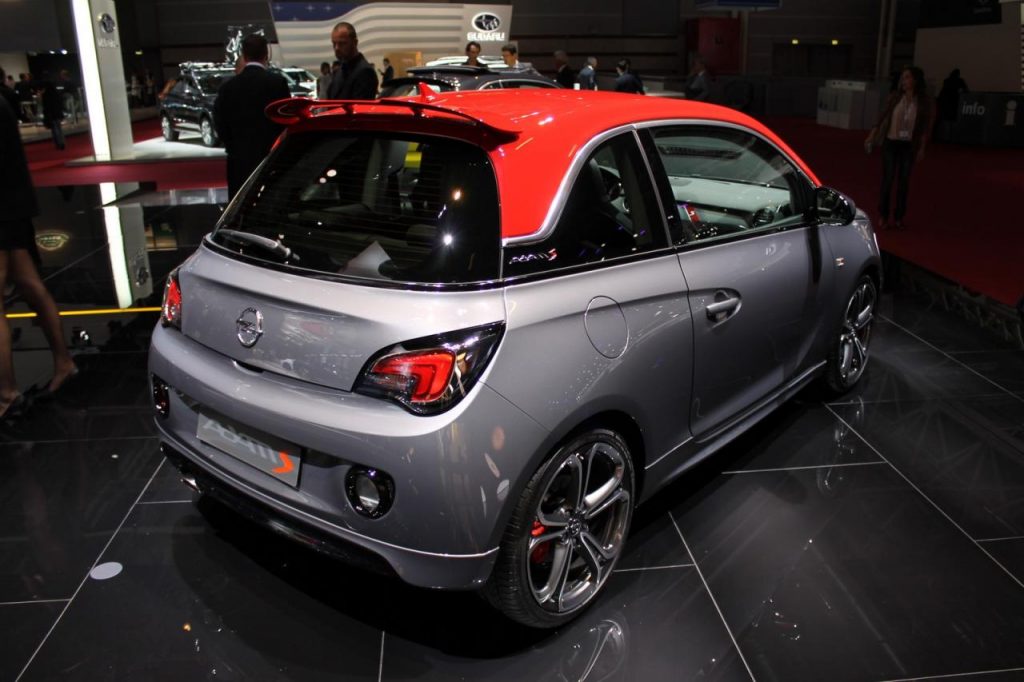 hd-paris_2014_live_opel_adam_s_1-4