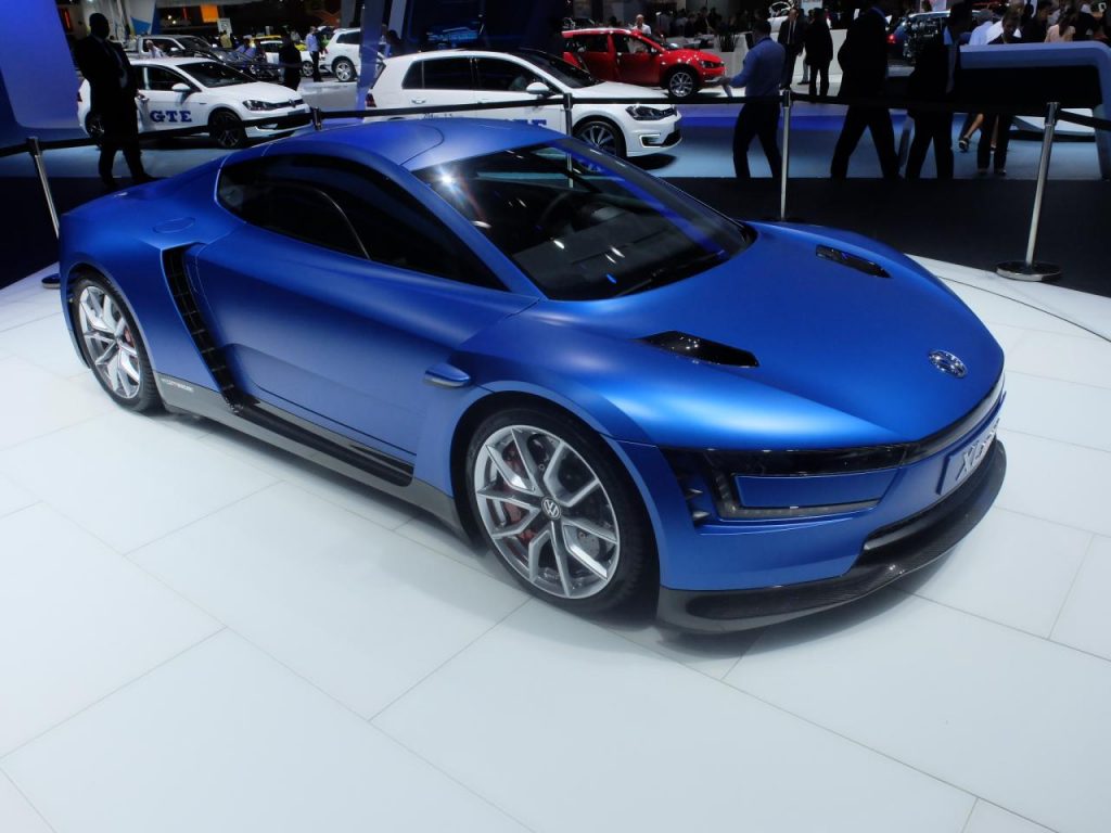 hd-paris_2014_live_vw_xl_sport_ducati_1-4