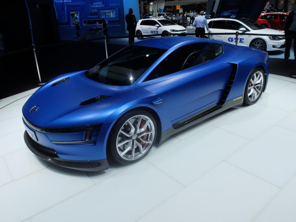 hd-paris_2014_live_vw_xl_sport_ducati_1-7