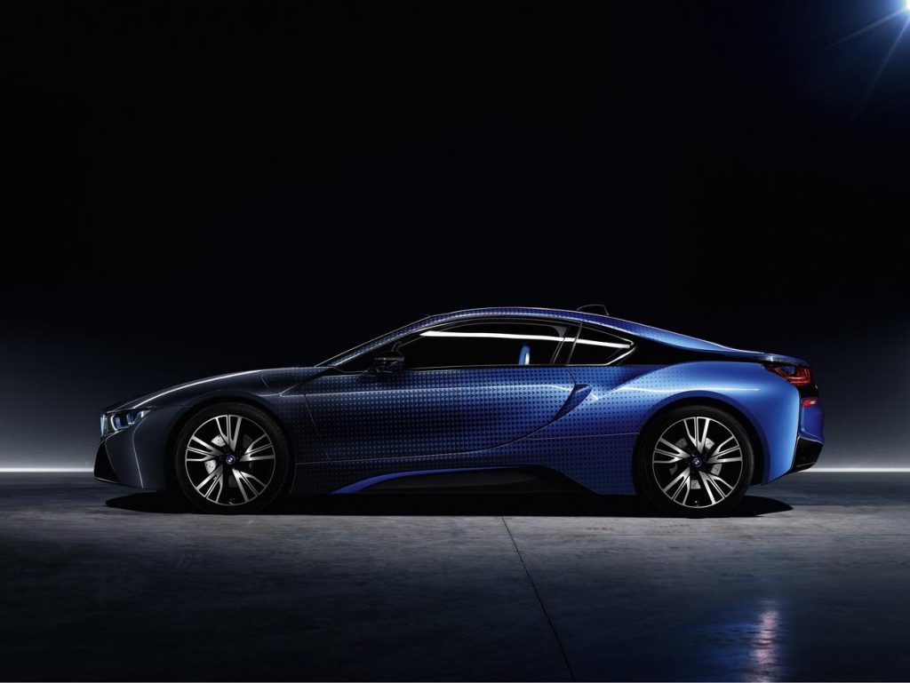 hd-paris_2016_bmw_i3_et_i8_garage_italia_crossfade_1-4