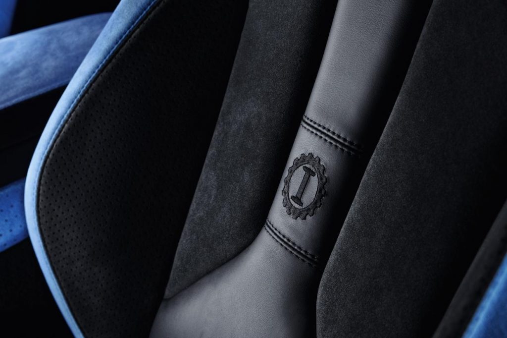 hd-paris_2016_bmw_i3_et_i8_garage_italia_crossfade_1-6