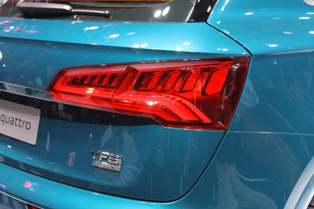 hd-paris_2016_live_audi_q5_1-8