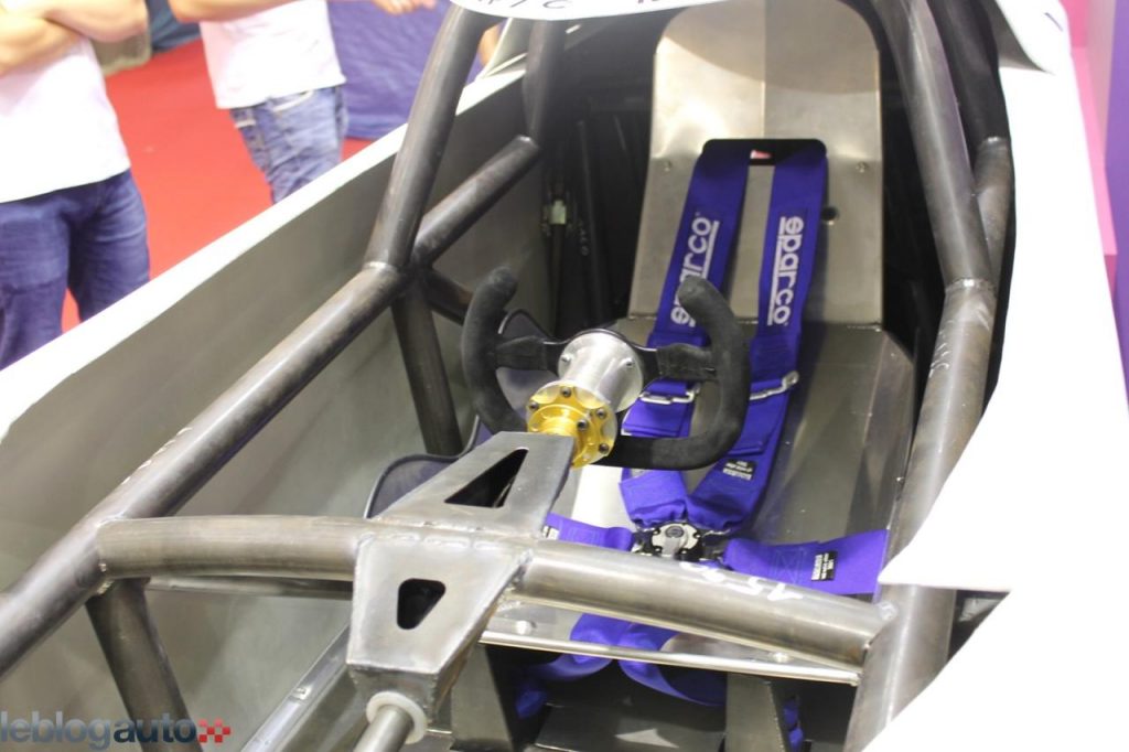 hd-paris_2016_live_estaca_on_the_salt_1-8