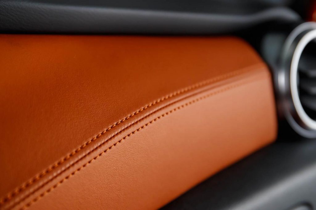 hd-paris_2016_live_nissan_micra_1-21