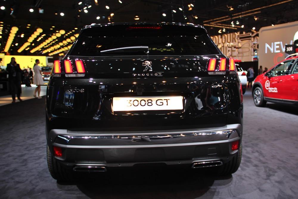 hd-paris_2016_live_peugeot_3008_gt_1-10