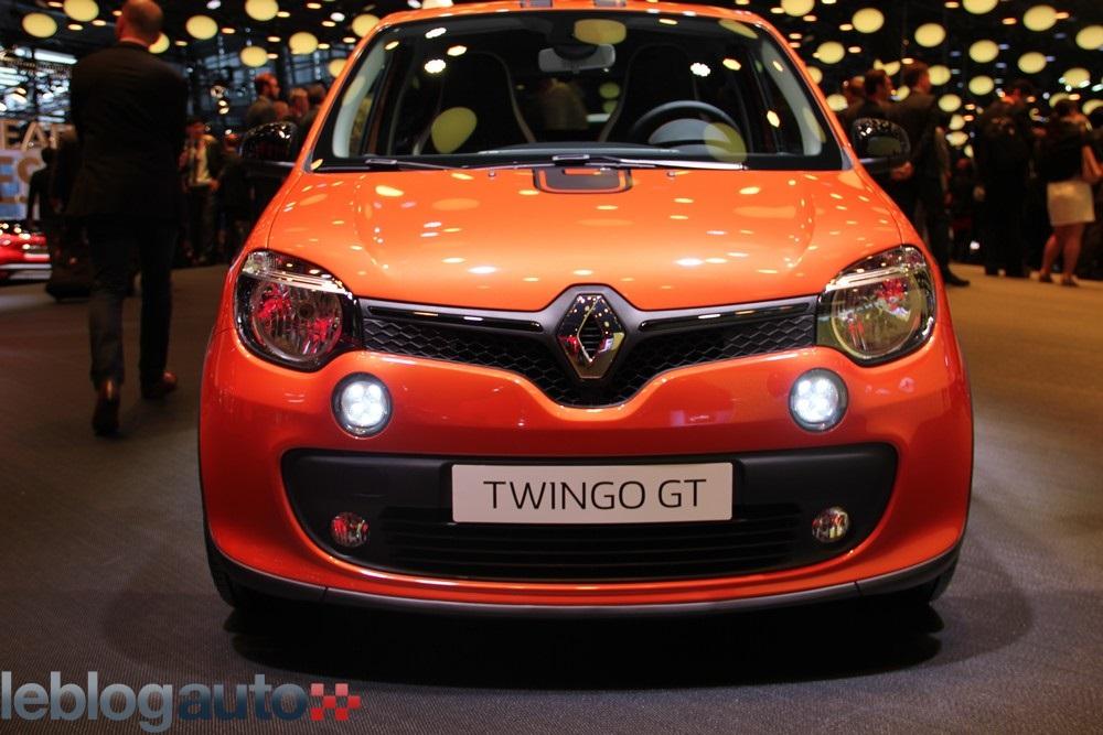 hd-paris_2016_live_twingo_gt_1-11