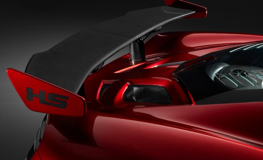 hd-pebble_beach_2016_mclaren_mso_hs_1-3