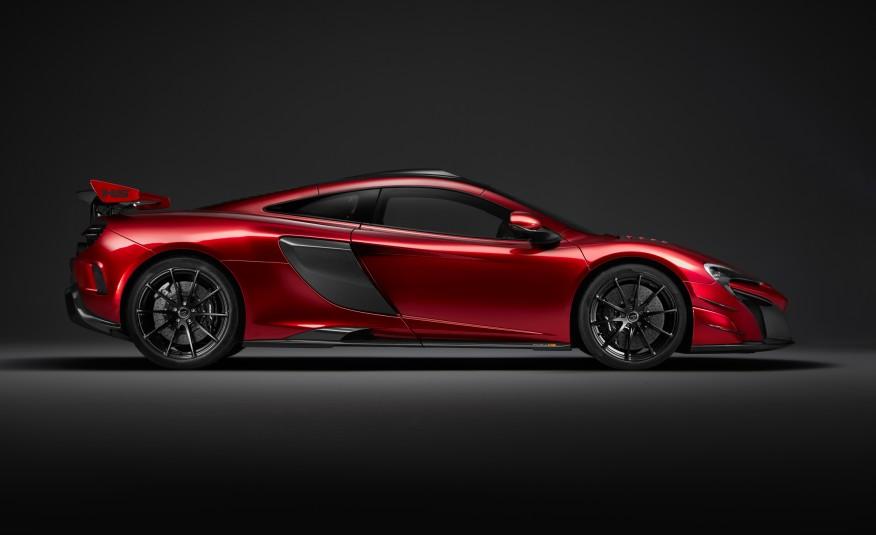 hd-pebble_beach_2016_mclaren_mso_hs_1-7