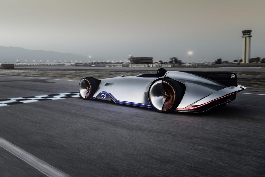 hd-pebble_beach_mercedes_vision_eq_silver_arrow_1-4
