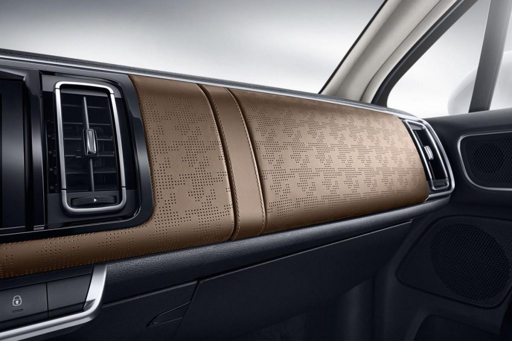 hd-pkin_2016_citron_c6_1-11