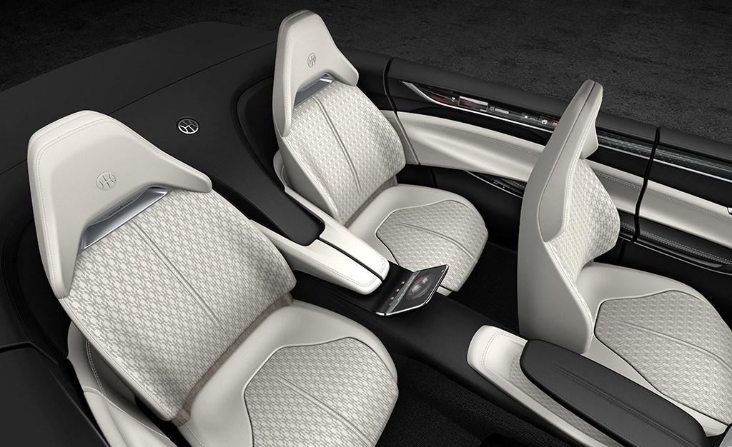 hd-pkin_2018_hybrid_kinetic_h500_et_k350_par_pininfarina_1-3