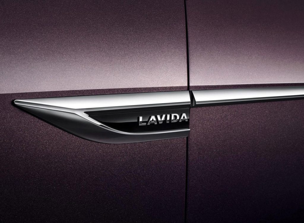 hd-pkin_2018_volkswagen_lavida_plus_1-14