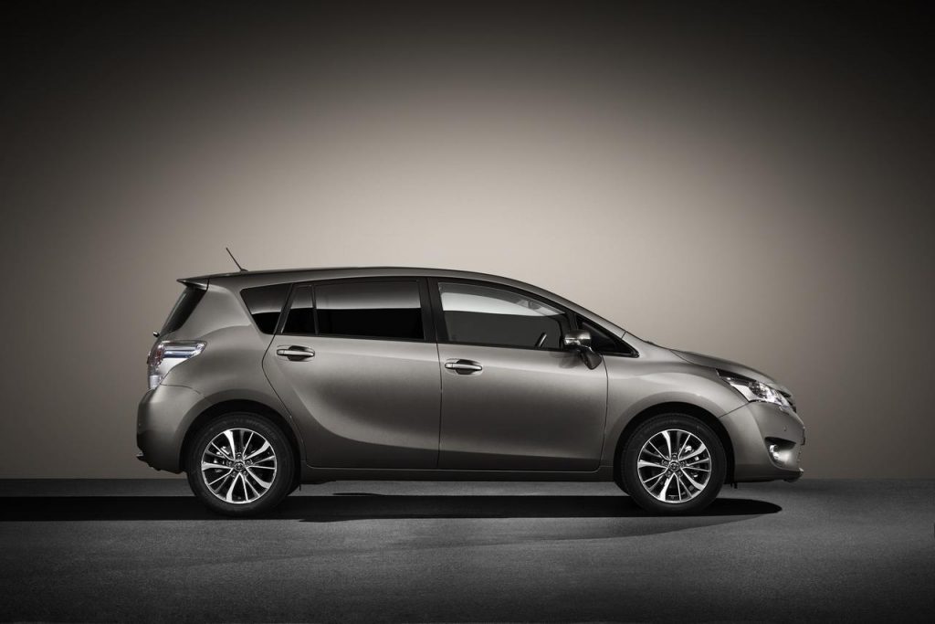 hd-quelques_nouveauts_pour_le_toyota_verso_1-1