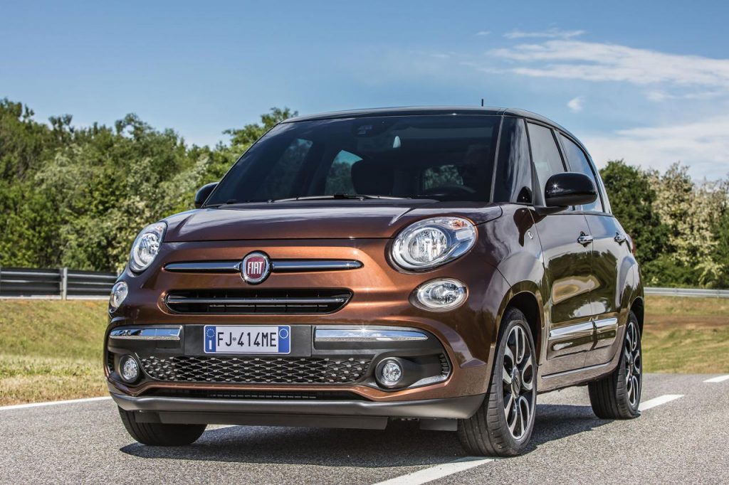hd-rafrachissement_de_printemps_pour_la_fiat_500l_1-16
