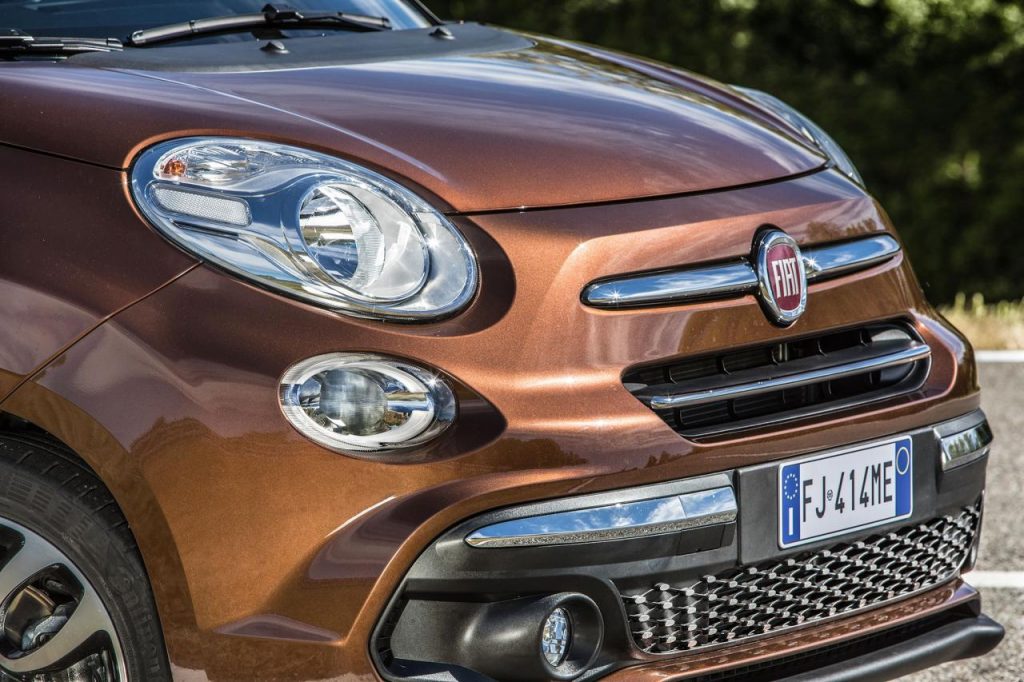 hd-rafrachissement_de_printemps_pour_la_fiat_500l_1-9