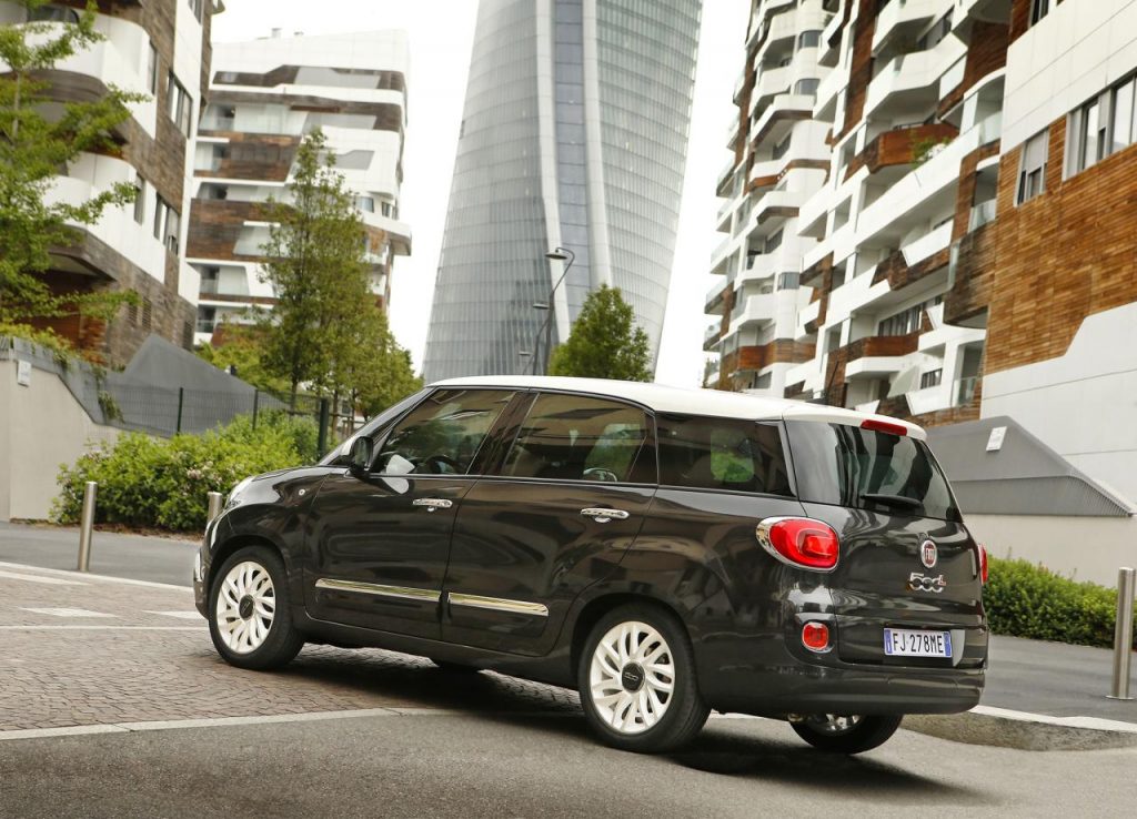 hd-rafrachissement_de_printemps_pour_la_fiat_500l_2-4