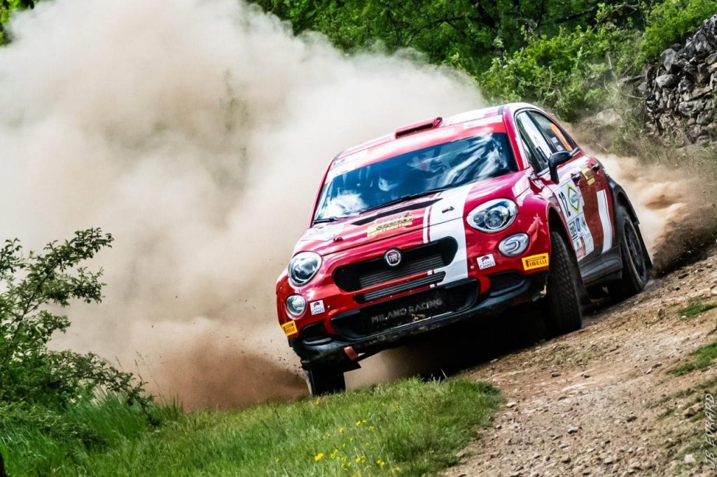 hd-rallye_dubert_coria_et_milano_racing_ambassadeurs_de_la_nouvelle_catgorie_r4_1-5