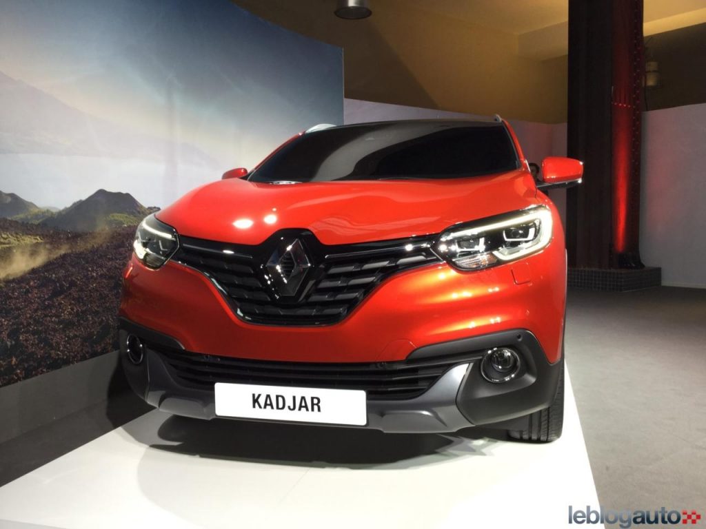 hd-renault_kadjar_live_capturer_le_qashqai_1-1