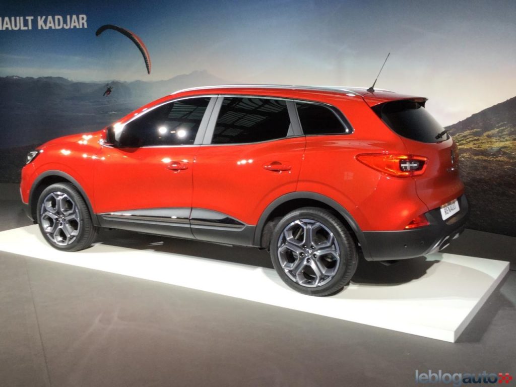 hd-renault_kadjar_live_capturer_le_qashqai_1-3