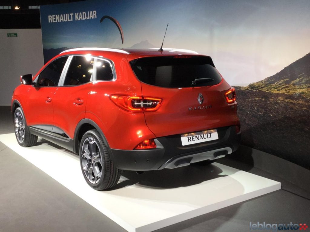 hd-renault_kadjar_live_capturer_le_qashqai_1-4