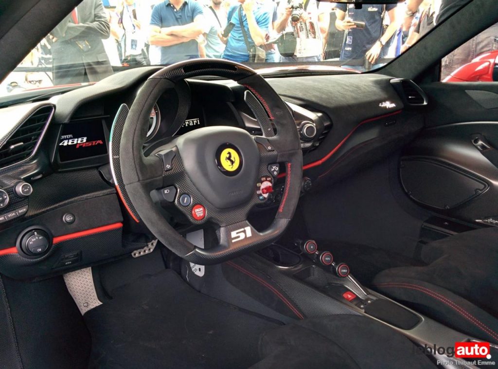 hd-rencontre_avec_la_ferrari_488_pista_piloti_ferrari_2-9