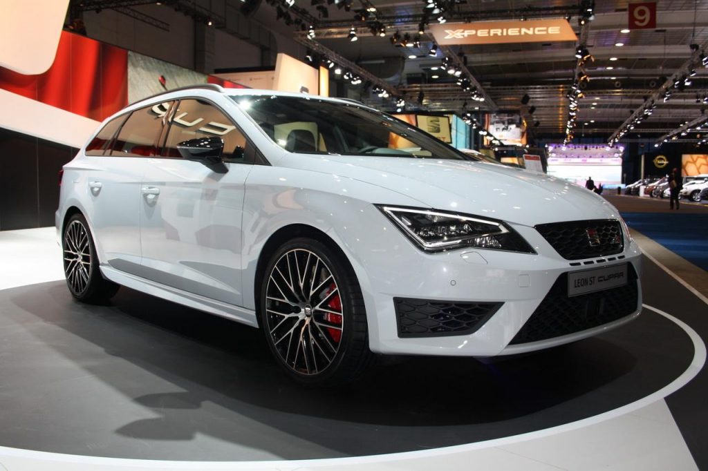hd-salon_de_bruxelles_2015_live_seat_leon_st_cupra_1-5
