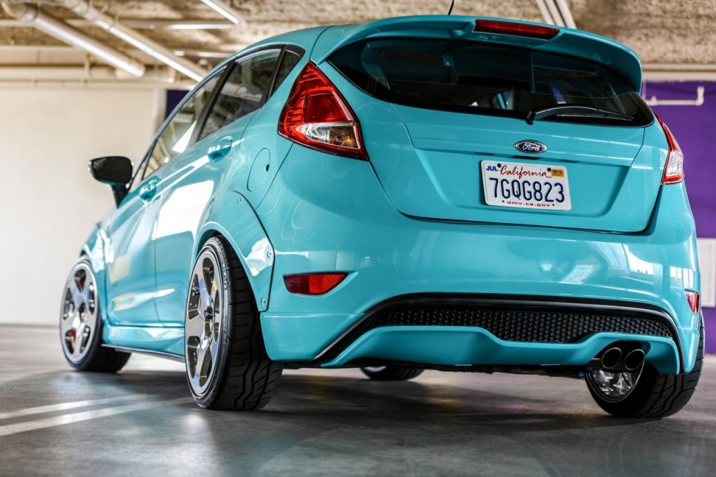 hd-sema_2014_ford_fiesta_puissance_trois_1