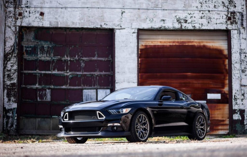 hd-sema_2014_ford_mustang_rtr_1-4