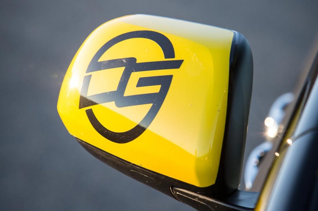 hd-sema_2015_toyota_sienna_r_tuned_concept_1-19