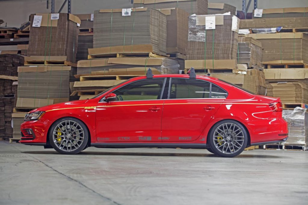hd-sema_2015_volkswagen_jetta_gli_momo_edition_1