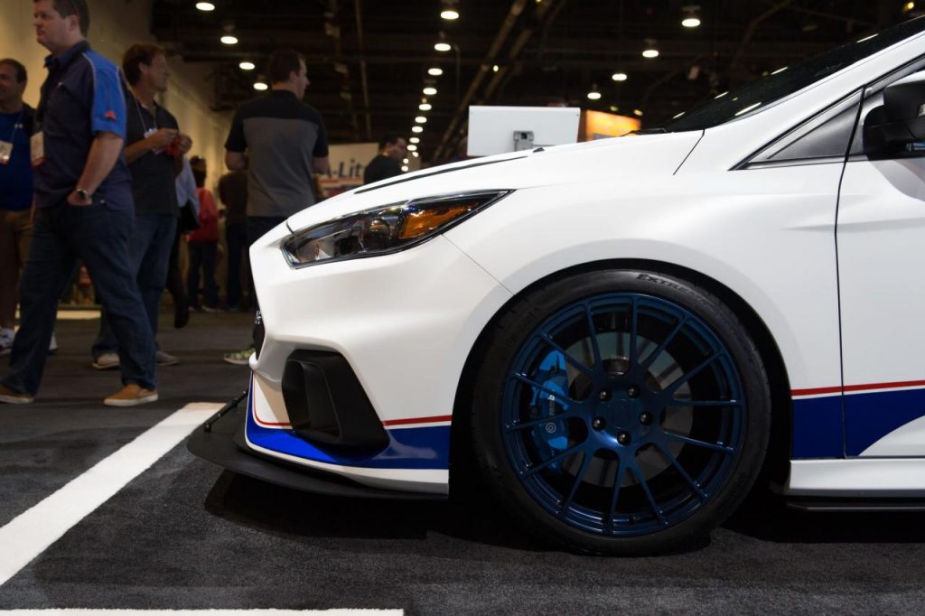 hd-sema_2016_roush_rchauffe_la_ford_focus_rs_1-8