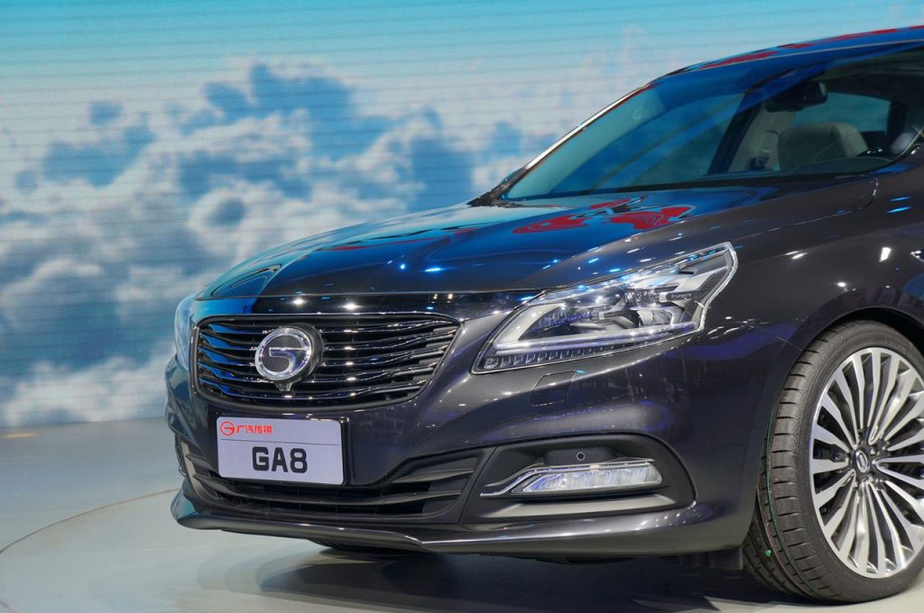 hd-shanghai_2015_live_gac_trumpchi_ga8_1-1