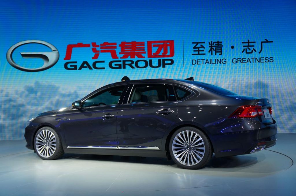 hd-shanghai_2015_live_gac_trumpchi_ga8_1-5