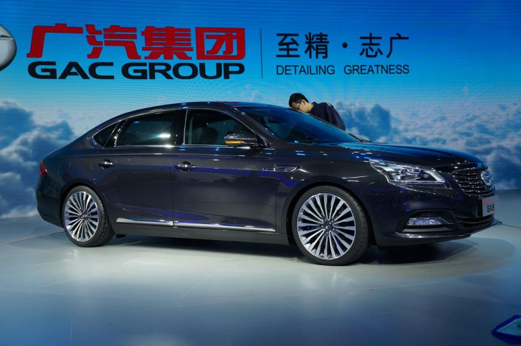hd-shanghai_2015_live_gac_trumpchi_ga8_1-9