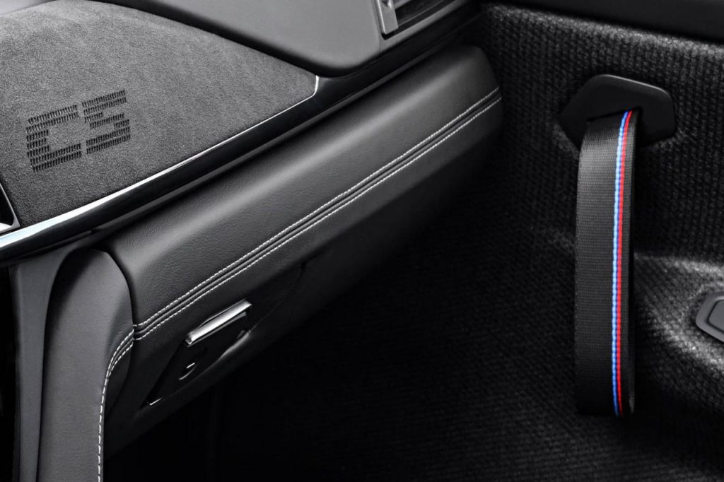 hd-shanghai_2017_bmw_m4_cs_1-2