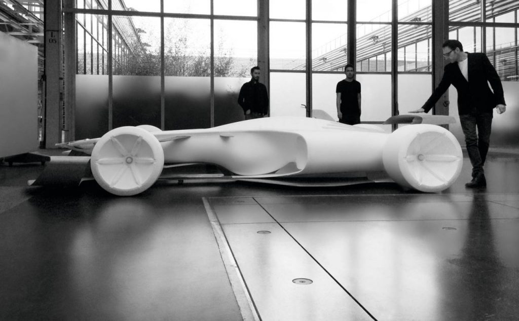 hd-shanghai_2017_renault_rs_2027_vision_1-1