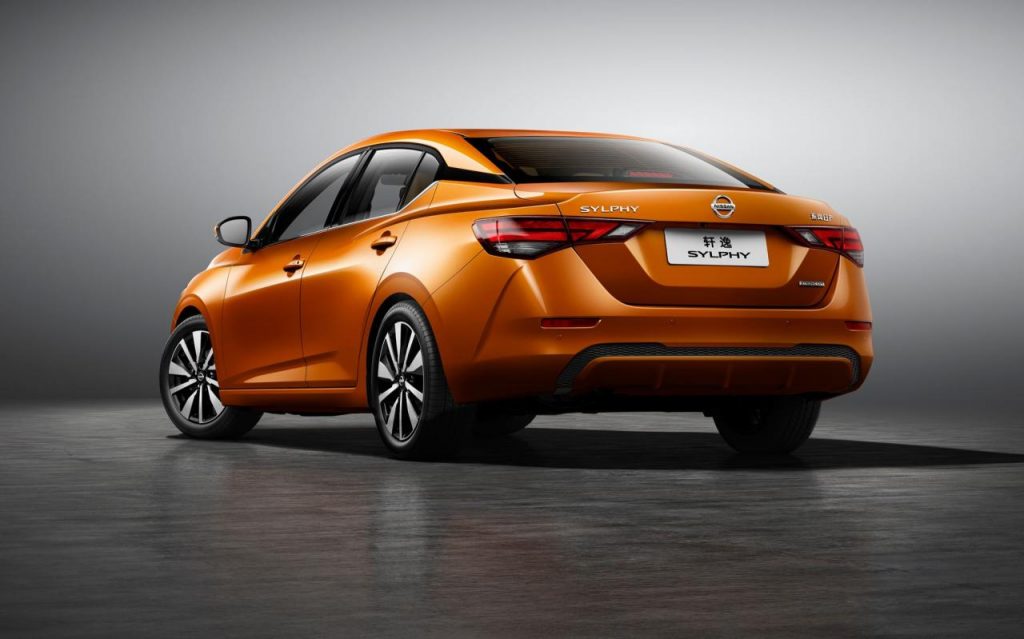 hd-shanghai_2019_nouvelle_nissan_sylphy_1-5